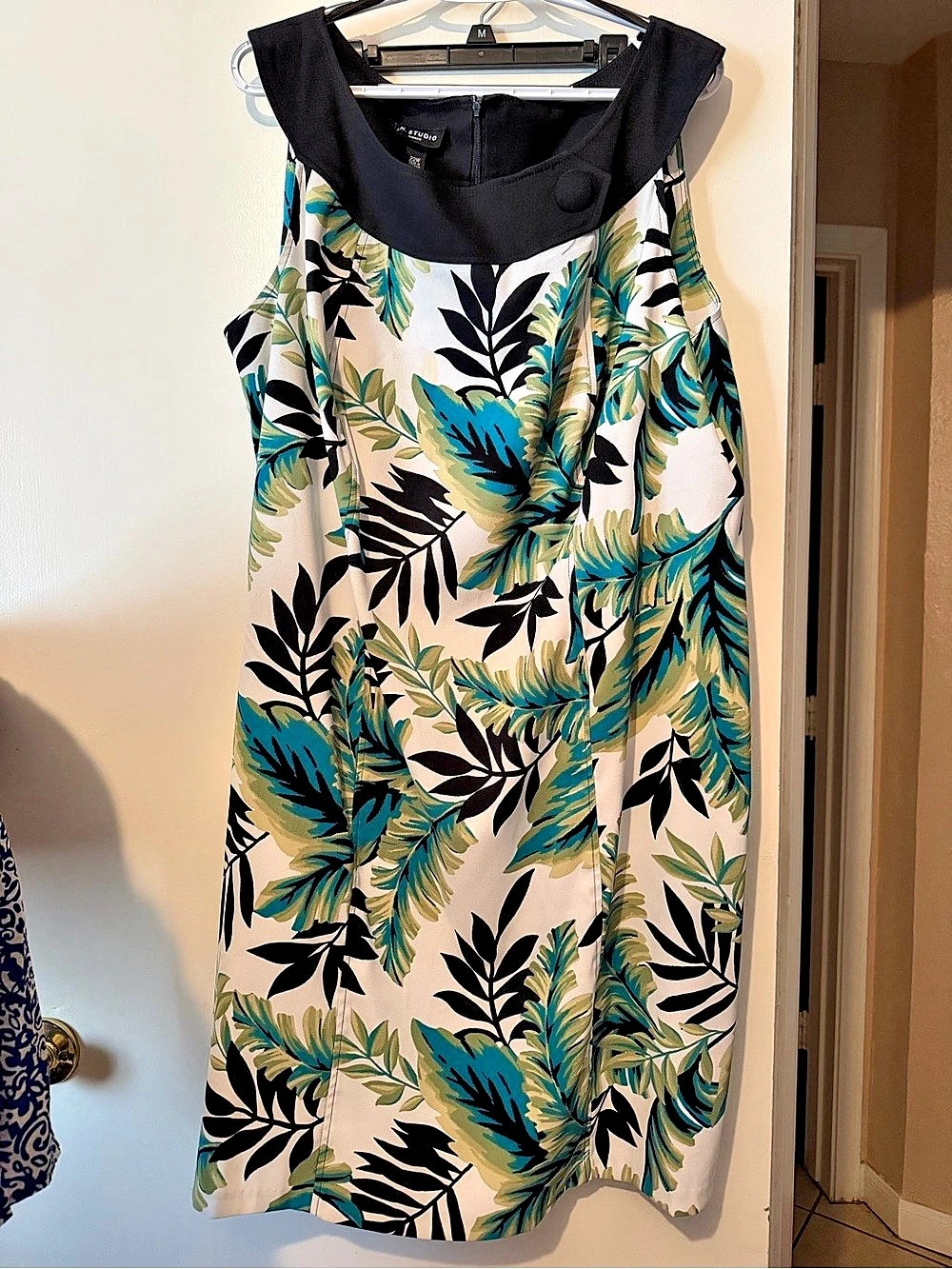 I.N. Studio Floral Midi Dress in Cream & Green Size 22W Like New